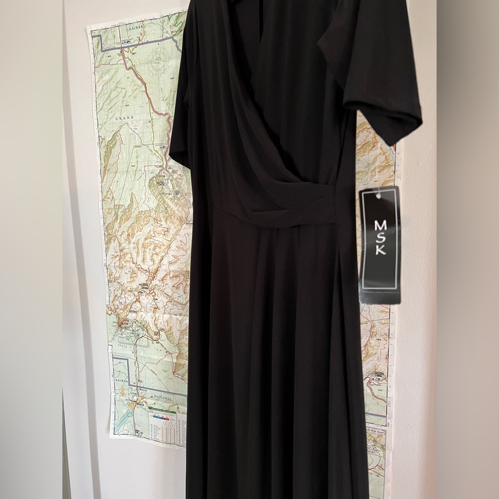 Black Dress Size Large MSK